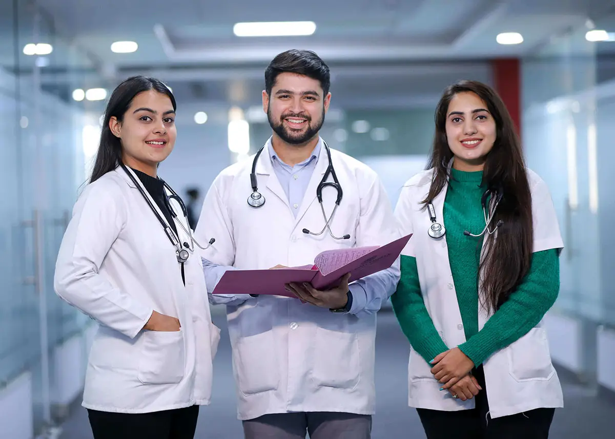 Doctors reviewing Karnataka NEET PG MD MS counselling cutoff options
