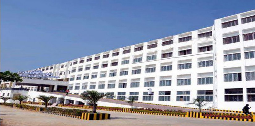 RajaRajeswari College of Nursing Bangalore campus photo