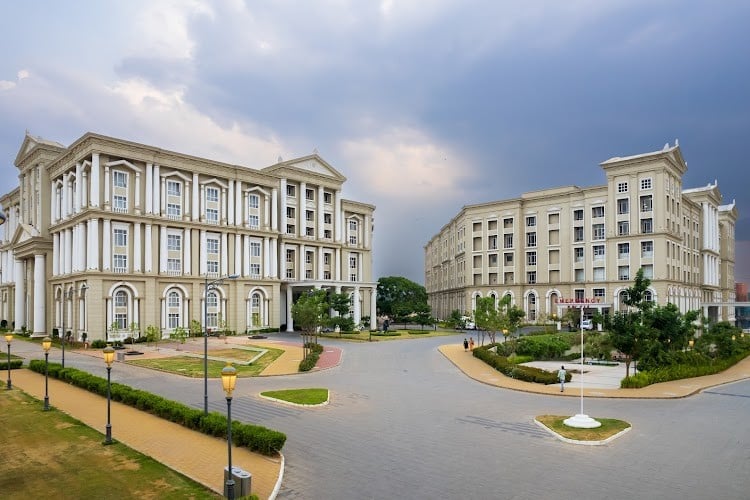 Dayananda Sagar University Bangalore campus photo