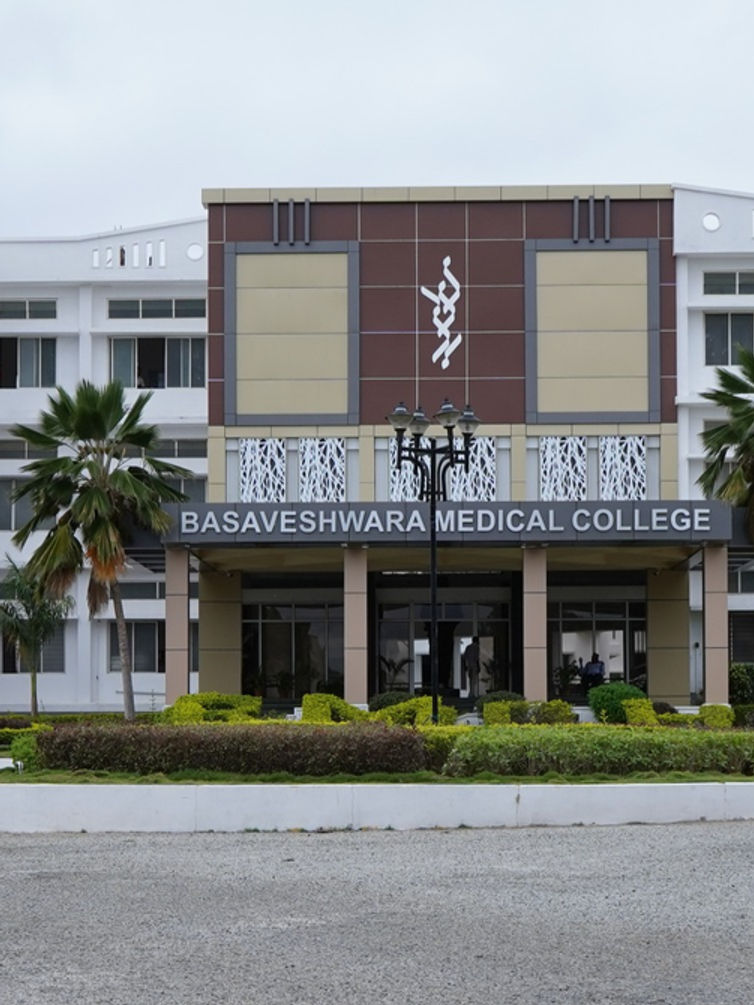 Basaveshwara Medical College and Hospital Chitradurga campus in 