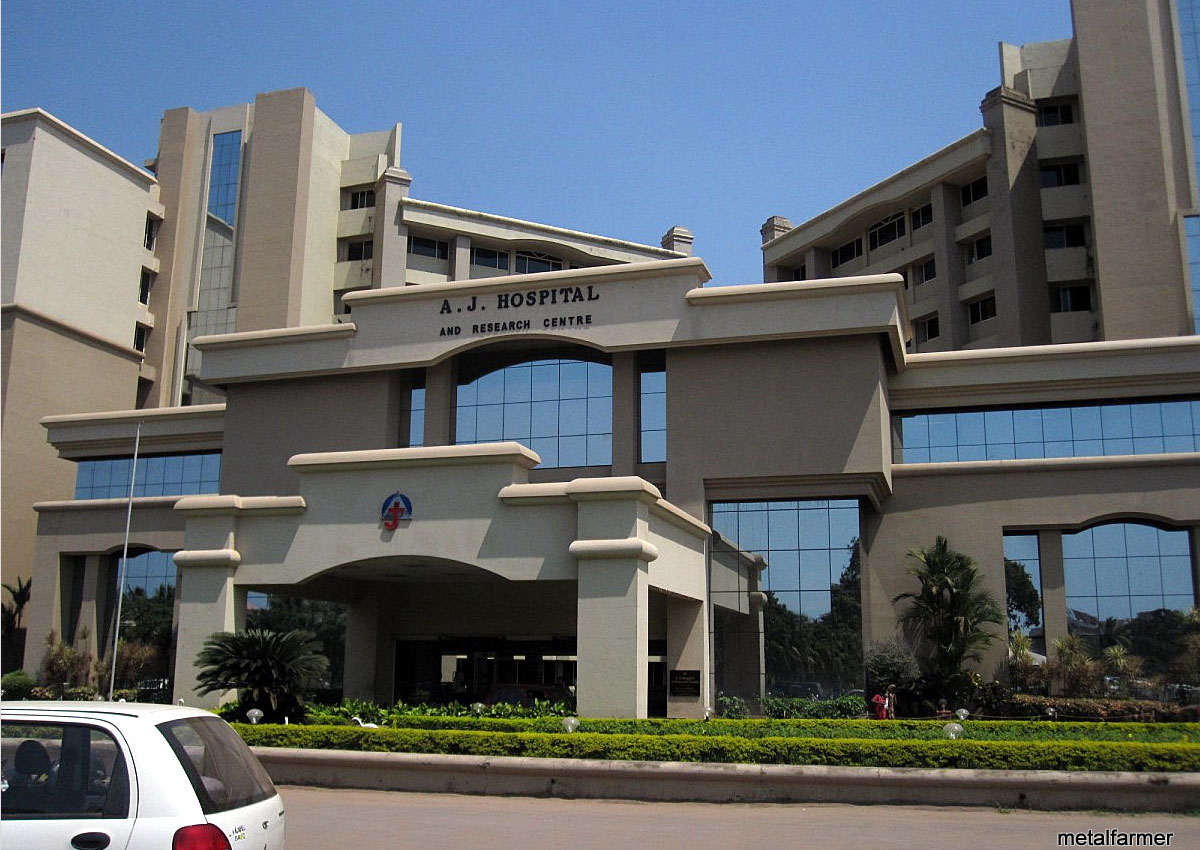 A.J. Institute of Dental Sciences Mangalore campus photo