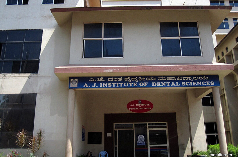 A.J. Institute of Dental Sciences Mangalore campus photo