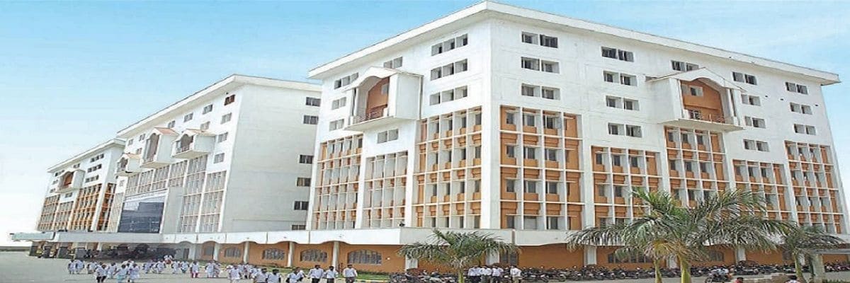 Oxford Dental College Bangalore campus photo