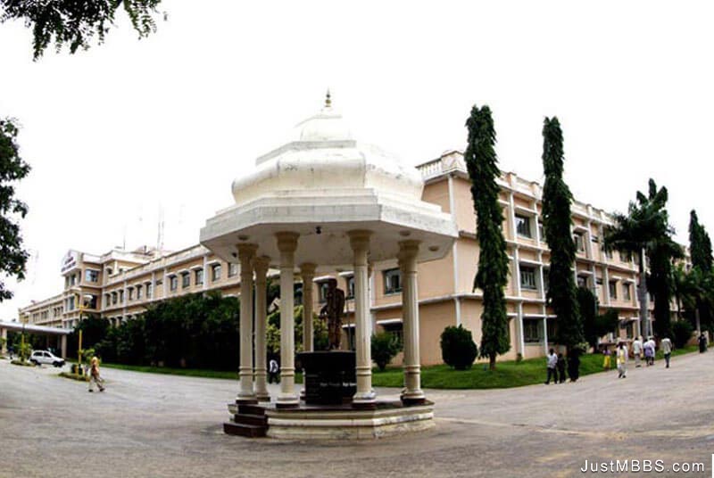 Sri Siddhartha Medical College Tumkur campus photo